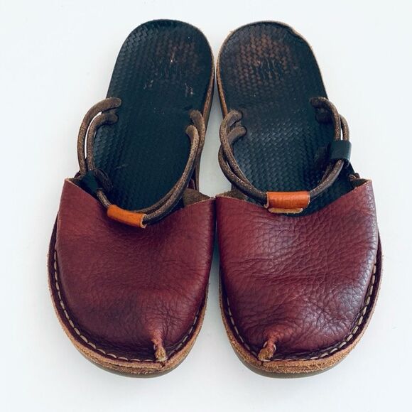 Mana Shoes - Mana Burgundy Leather Slip-On Straps Sandals sz 7.5 Cottage Boho